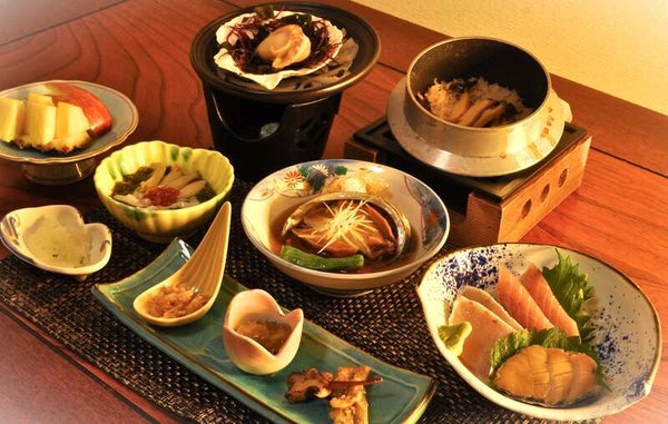 【静岡・新富士・三島発】 あわび2.5個分使用!鮑づくし会席と旬のうに三昧 きらめきの南三陸と初夏の絶景をめぐる旅3日間3